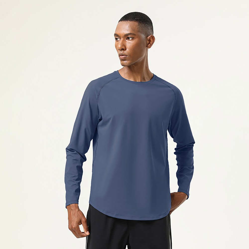 Curved Hem Long Sleeved Training Slim Fit Fitness T-Shirt